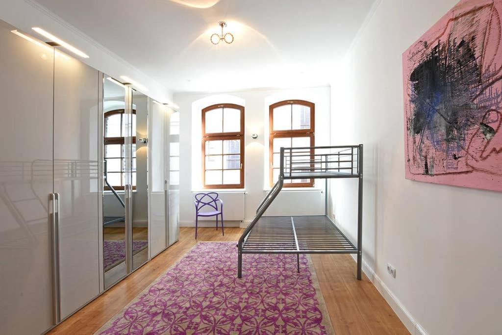 6,5 Luxury Room Apartment - Central Zwickau - 3 Bedrooms - 2 Bathrooms Экстерьер фото
